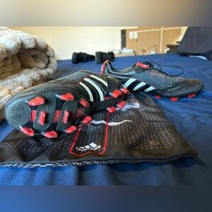 2010 Adidas predator soccer cleats, worn only for a few games. Size 10.5.